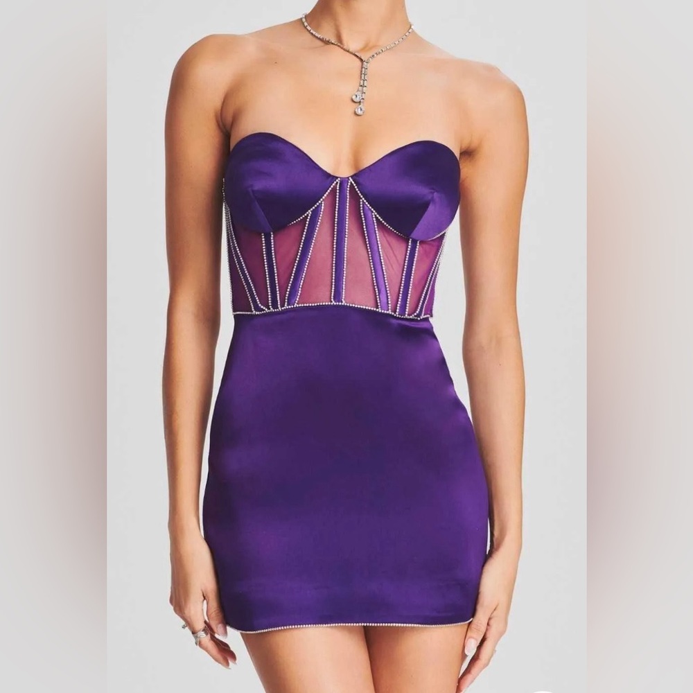 Retrofete Purple Strapless Prom Dress
